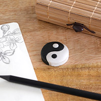 Patagom gomme yin-yang