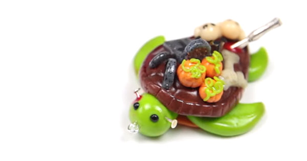 DIY Tortue d'Halloween en pâte Fimo et Cernit par Miss Creative