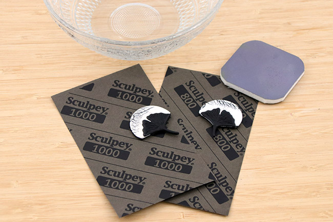 Boucles d'oreilles polymère raku et gingko : Etape 11