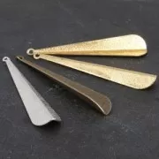 Pendentif en métal diamanté goutte 53x11 mm doré x1