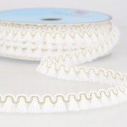 Galon de petits pompons et pampilles à frange 13 mm Blanc/doré x1m