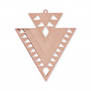 Pendentifs en métal double triangle décor ethnique 45 mm doré rose x2