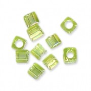 Cubes Miyuki 1.8 mm SB18-0258 - Transparent Chartreuse AB x10g