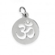 Breloque ronde ajourée signe Ohm 12 mm en Acier inoxydable x1