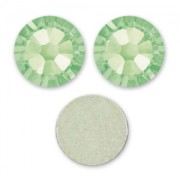 Strass à coller en cristal PureCrystal 1.8 mm - Peridot x36