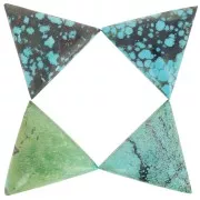 Cabochon triangle 18 mm Turquoise naturelle x1