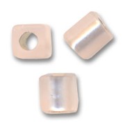 Cubes Miyuki 4 mm SB4-23F - Light Blush Mat SL x10g|raw }}
