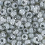 Perles rocailles Preciosa 9/0 2.5 mm - Gris Pastel Nacré x250g