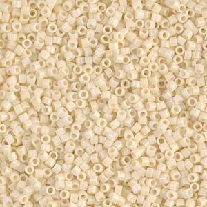 Miyuki Delica 11/0 DB0732 - Opaque Dark Cream x100g