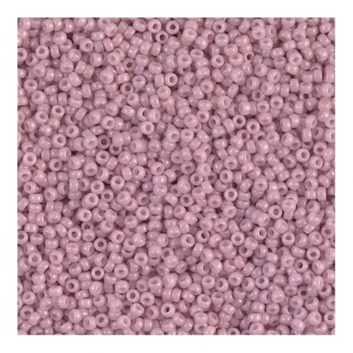 Rocaille Miyuki 15/0 599 - Opaque Antique Rose Luster x8g