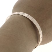 Bracelet jonc en laiton effet tressé 1 trou 7x159 mm - Doré rose x1