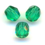 Facettes 2 mm Emerald x50
