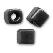 Cubes Toho 4 mm TC-04- 49 - Opaque Jet x10g