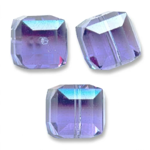 Cubes PureCrystal 5601 4 mm Tanzanite x8