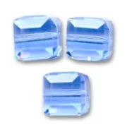 Cubes PureCrystal 5601 4 mm Light Sapphire x8