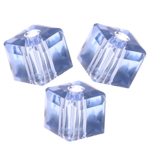 Cubes PureCrystal 5601 4 mm Light Sapphire x8