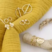 Boucles d'oreilles ronds avec perle nacrée en zamac 10 mm - Doré à l'or fin x2