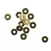 Perles rondelles Heishi en laiton - disques plats percés - 6x2 mm - Doré à l'or fin x15