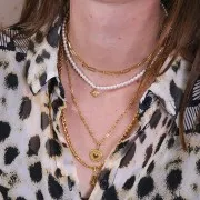 Perles rondes nacrées légères en résine 4 mm Blanc x20