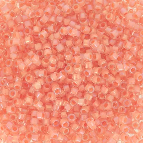 Miyuki Delica 11/0 DB0068 - Peach Lined Crystal Luster x8g