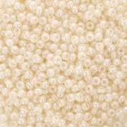 Perles rocailles Preciosa  11/0 2 mm - Crème nacré x250g