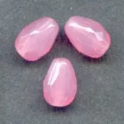 Perles poires facettées 7x5 mm - Milky Pink x25