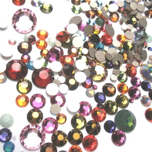Assortiment de strass à coller PureCrystal x10gr