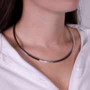 Tour de cou torque rigide plat 14.2 cm en Acier inox x1