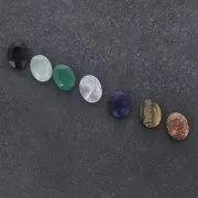 Cabochon ovale facetté 8x6 mm Quartz rose x1