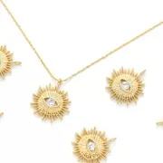 Pendentif soleil avec oeil en oxyde de zirconium 17x14 mm Doré - Crystal x1