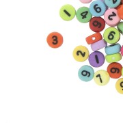 Assortiment de 100 perles plates chiffres 7 mm - Noir - Multicolore