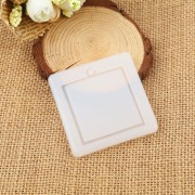 Moule silicone carré évidé pour réaliser des pendentifs en résine 47x41 mm x1