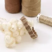 Fil à broder métallisé tressé 16 Au ver à soie pour broderie - Violet (012) x10m