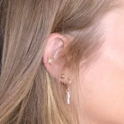 Bague d'oreille anneau fin avec étoile oxyde zirconium 10 mm Doré à l'or fin x1