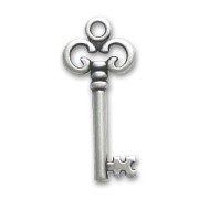 Pendentif clé 30 mm Placage Argent fin vieilli x1|raw }}