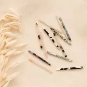 Pendentif barre 40x2.5 mm - Ecaille de tortue - Bleu foncé - Vert x1