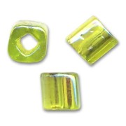 Cubes Toho 4 mm TC-04-164 - Trans-Rainbow Lime Green x10g