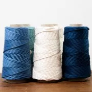 Bobine de cordon en coton pour macramé Cotton Suprême 3XL peigné - Bleu x75m