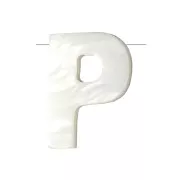 Perle lettre alphabet en nacre 9x8 mm - P x1