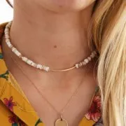 Perles rondelles Heishi nacre teintée 5 mm - Beige rosé x62cm