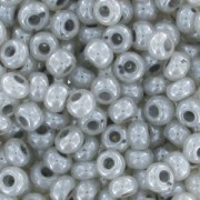 Preciosa Perles rocailles 9/0 2.5 mm - Gris Pastel Nacré x20g