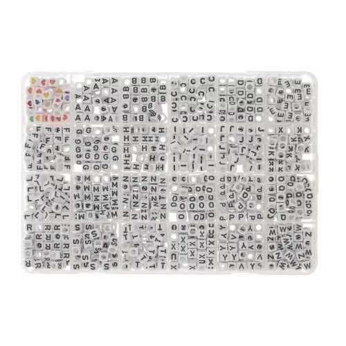 Coffret 1200 perles lettres alphabet et coeurs forme cube 6mm Noir - Multicolore