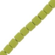Perles tubes style Heishi en pâte polymère 6x6.2 mm - Vert clair x40 cm|raw }}
