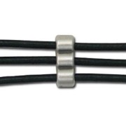 Poussoir 13x4.5 mm pour 3 cordons de 3 mm - Placage Argent fin vieilli x1|raw }}