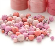 Perles rondes 4 mm imitation Howlite teintées- Corail x30