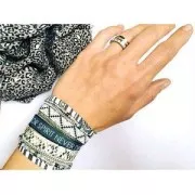 Ruban imprimé fleur Turquoise fond Vert x 5m