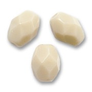 Olives facettées  6x4 mm Opaque Beige x25|raw }}
