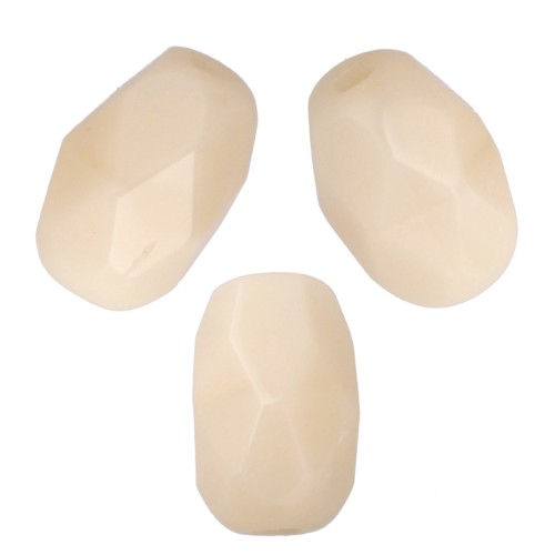 Olives facettées 6x4 mm Opaque Beige x25