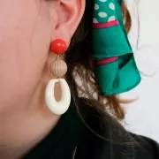 Pendentif goutte évidée en résine opaque 33x27 mm - Ecru x1