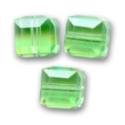 Cube PureCrystal 5601 6 mm Peridot x1|raw }}